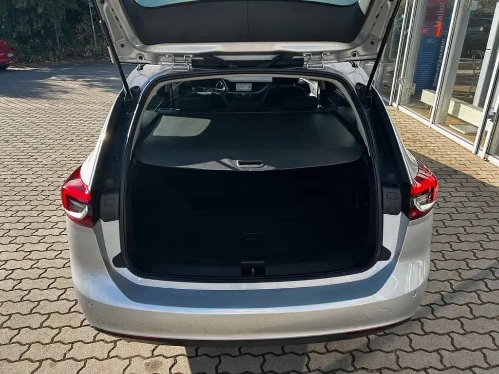 Opel Insignia B Sports Tourer Edition*PDC*NAVI* 05/2018-photo-9