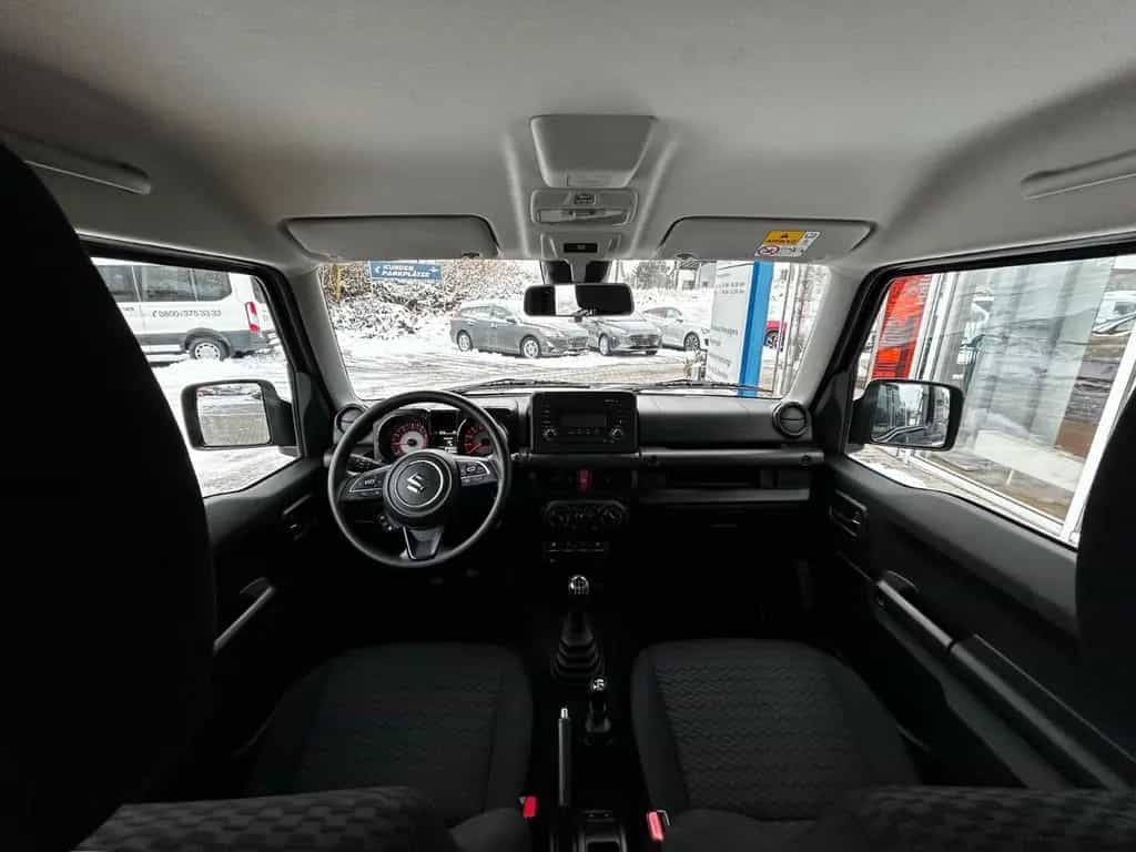 Suzuki Jimny Comfort*AllGrip*Notrad*SHZ* 04/2024-photo-10