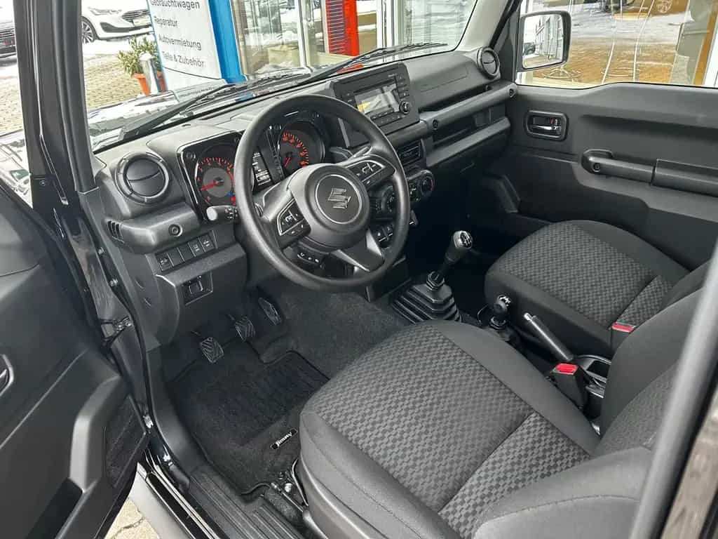 Suzuki Jimny Comfort*AllGrip*Notrad*SHZ* 04/2024-photo-7