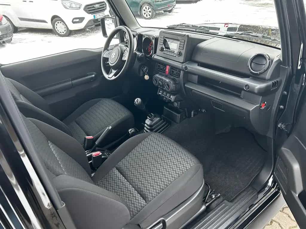 Suzuki Jimny Comfort*AllGrip*Notrad*SHZ* 04/2024-photo-9