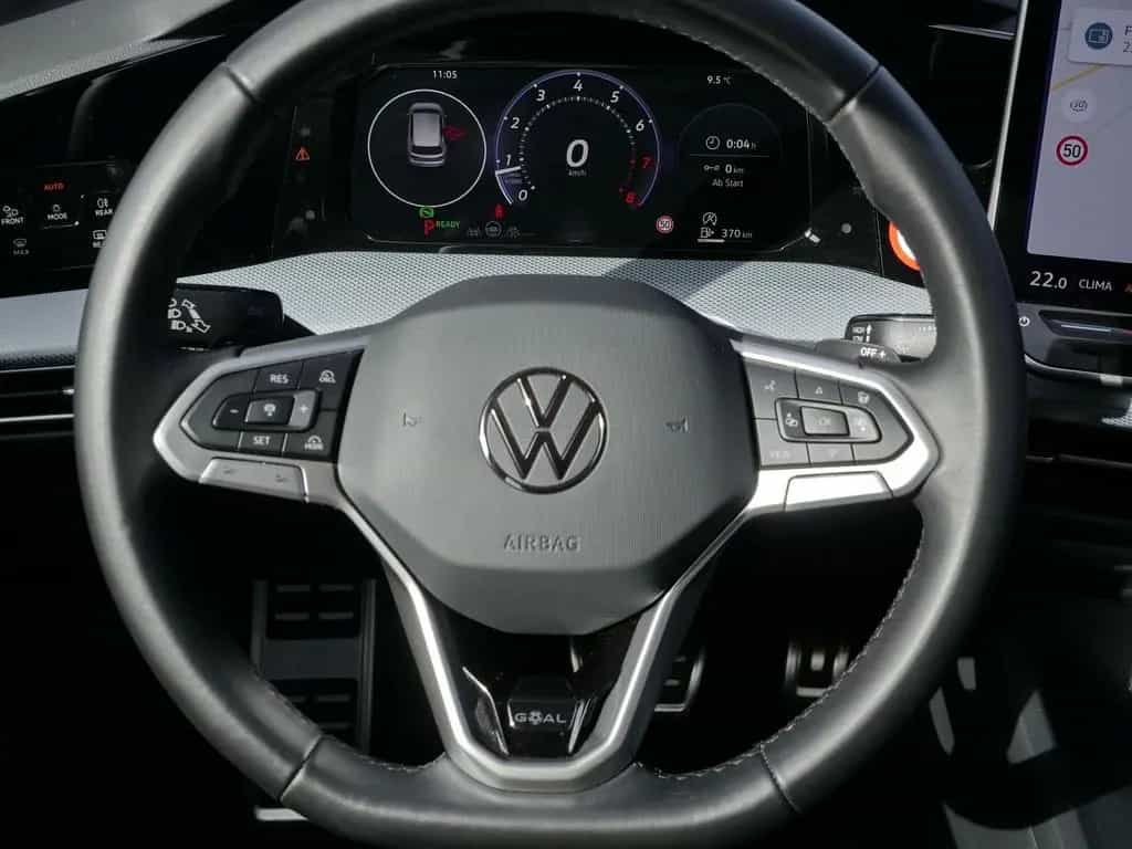 Volkswagen Golf 1.5 eTSI Goal AHK*LED*RFK*ACC*Digital 05/2025-photo-8