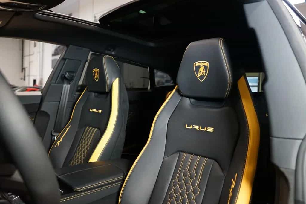Lamborghini Urus PERFORMANTE*CARBON*ADAS*B&O-3D*CZ 05/2025-photo-19