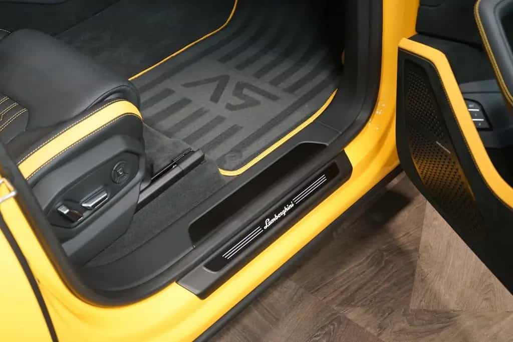 Lamborghini Urus PERFORMANTE*CARBON*ADAS*B&O-3D*CZ 05/2025-photo-29