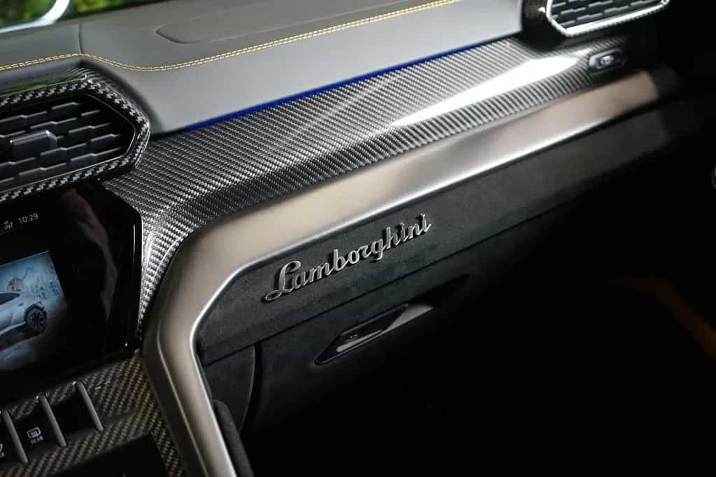 Lamborghini Urus PERFORMANTE*CARBON*ADAS*B&O-3D*CZ 05/2025-photo-48