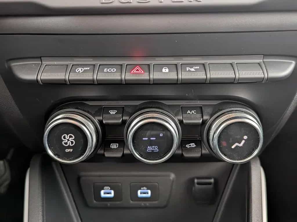 Dacia Duster II 1.3 TCe 150 Prestige 2WD GPF NAVI+SHZ+ 09/2021-photo-18