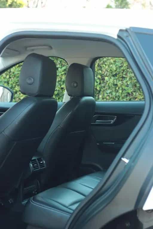 Jaguar F-Pace 30d V6 AWD | Zahnriemen & Service 07/2017-photo-11