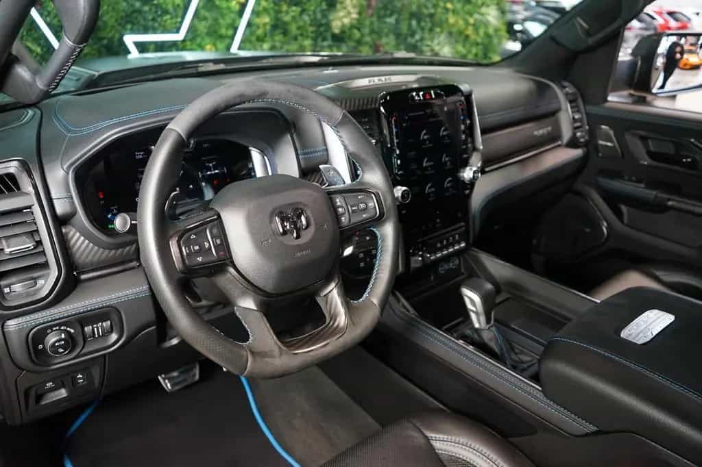 Dodge RAM 11/2023-photo-13
