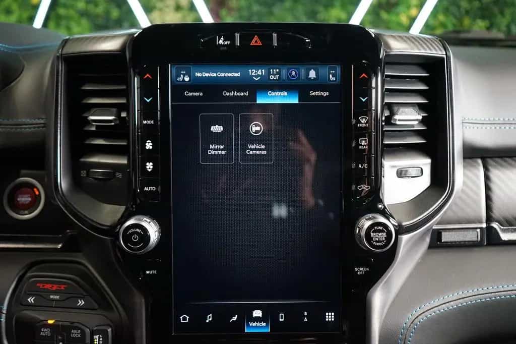 Dodge RAM 11/2023-photo-42