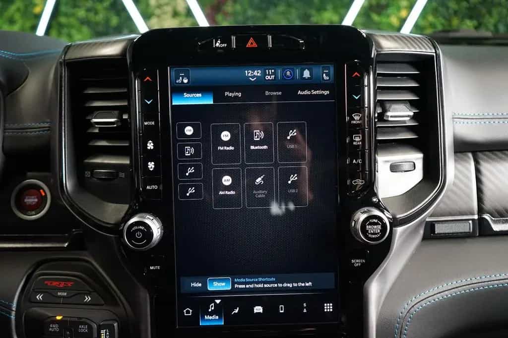 Dodge RAM 11/2023-photo-46