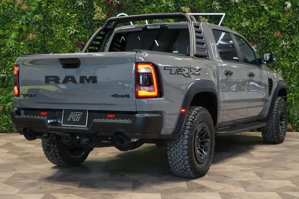 Dodge RAM 11/2023-photo-8