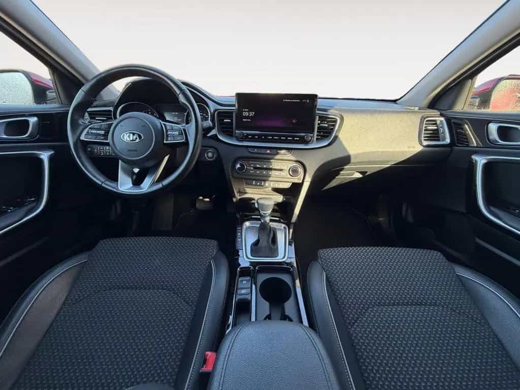 Kia XCeed 1.4 T-GDI OPF DCT7 LAUNCH EDITION 01/2020-photo-11