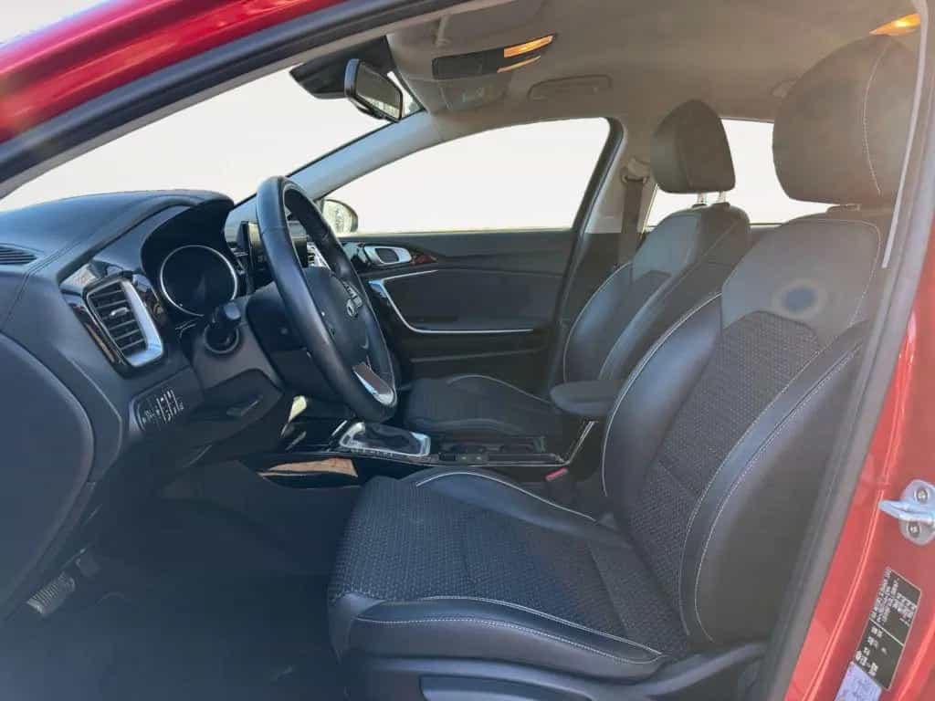 Kia XCeed 1.4 T-GDI OPF DCT7 LAUNCH EDITION 01/2020-photo-9