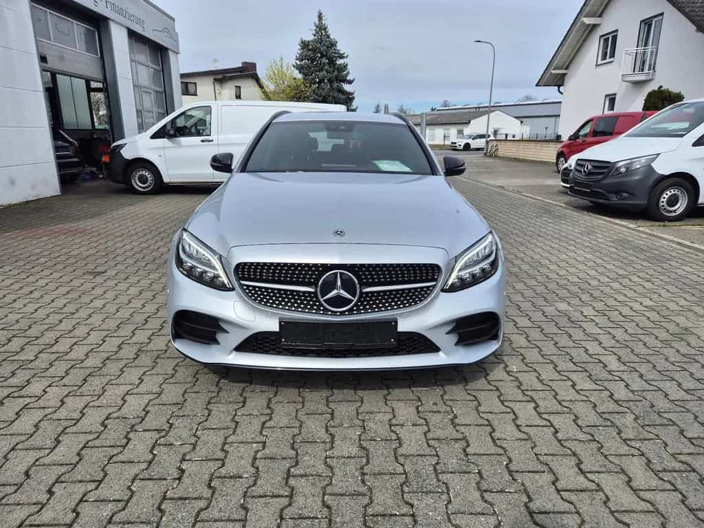 Mercedes-Benz C 200 T AMG Line Rückfahrkamera, AHK, Navigation 11/2018-photo-1
