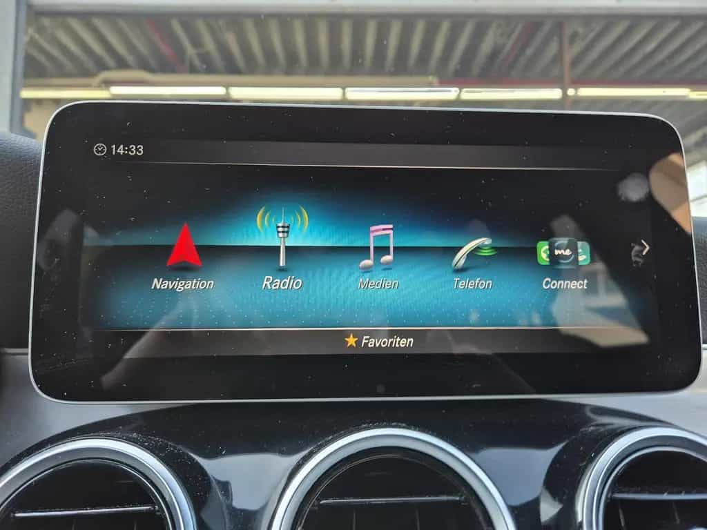 Mercedes-Benz C 200 T AMG Line Rückfahrkamera, AHK, Navigation 11/2018-photo-13