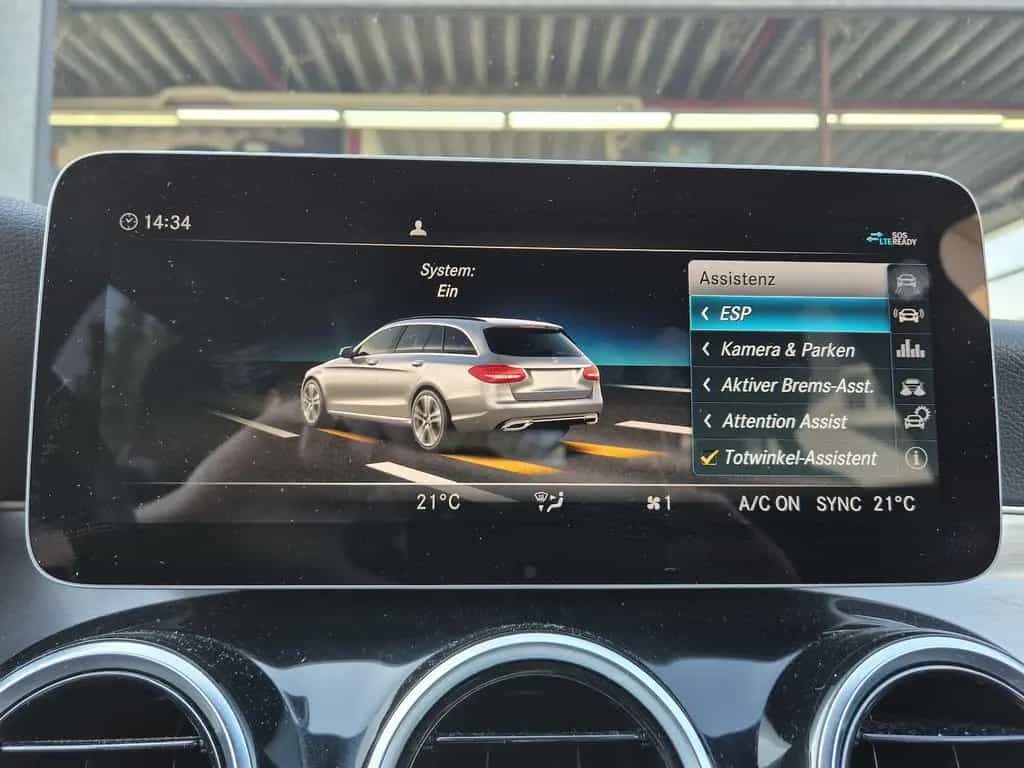 Mercedes-Benz C 200 T AMG Line Rückfahrkamera, AHK, Navigation 11/2018-photo-19