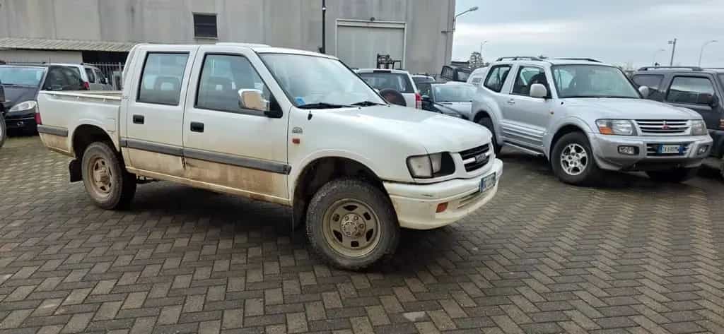 Isuzu Campo /Pick-up 3.1 TD 4p. Crew Cab 03/1999-photo-1