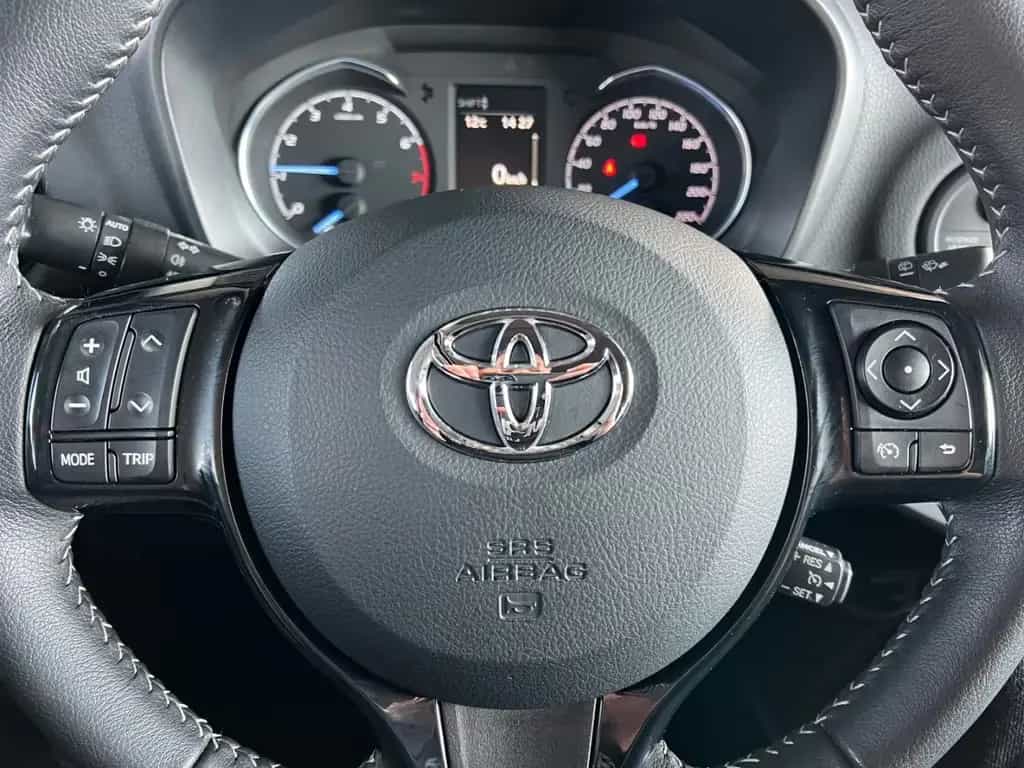 Toyota Yaris 1,5 Y20 Team D *Kamera*SHZ*K*Spurhalteass* 03/2020-photo-10