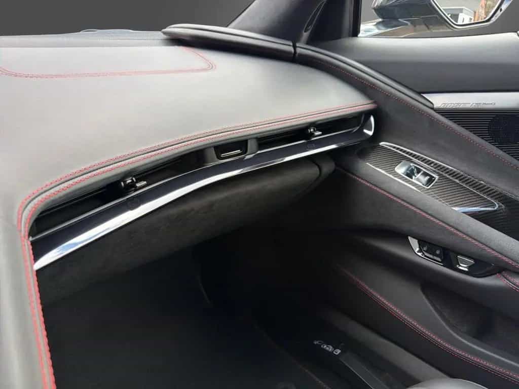 Corvette C8 Coupe 6.2 V8 MY2026 3LT Facelift mit Werksgar 04/2026-photo-17