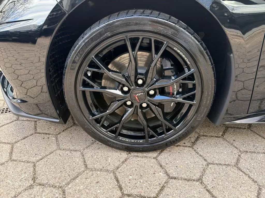 Corvette C8 Coupe 6.2 V8 MY2026 3LT Facelift mit Werksgar 04/2026-photo-26