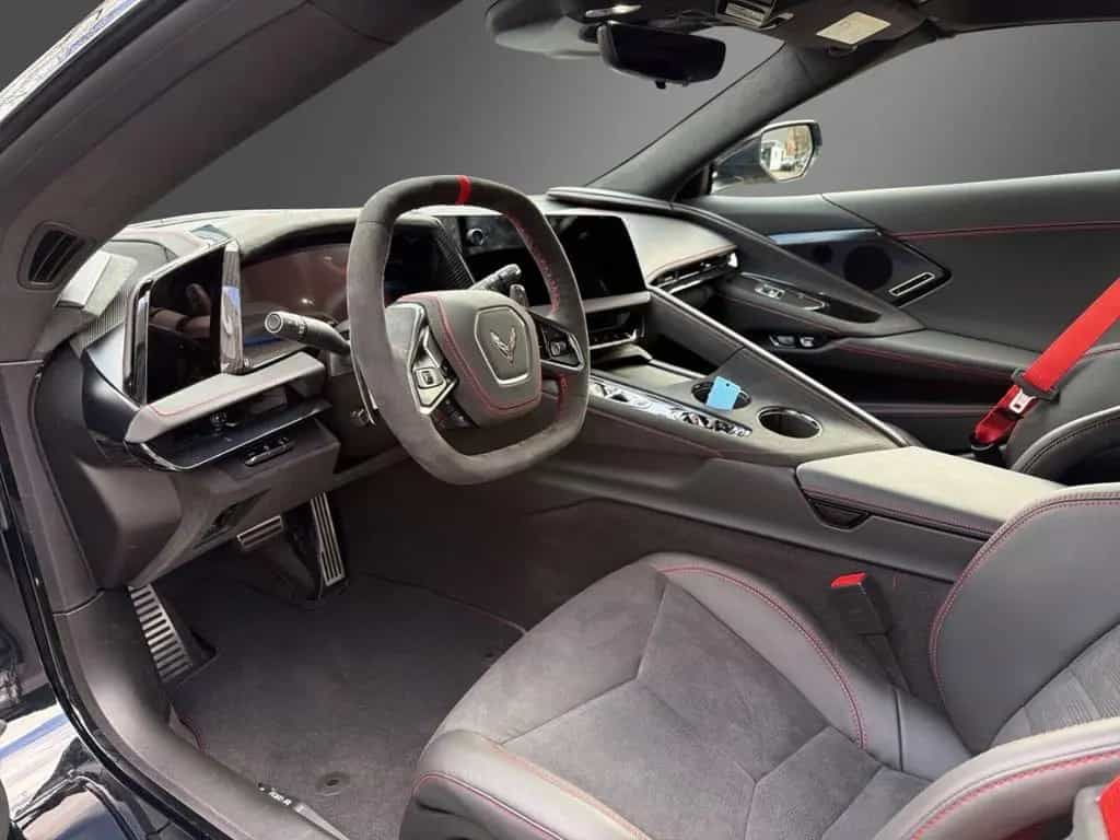 Corvette C8 Coupe 6.2 V8 MY2026 3LT Facelift mit Werksgar 04/2026-photo-5