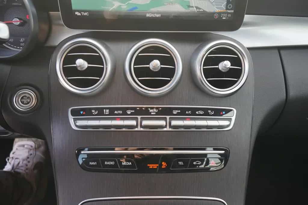 Mercedes-Benz C-Class 300 Avantgarde 9G-Aut. |LED| |Park-Assistent| 06/2019-photo-17
