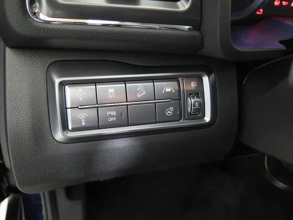 Ssangyong Tivoli 1.5 T-GDi Quartz 4WD, Klima, Sitzheizung 02/2023-photo-12