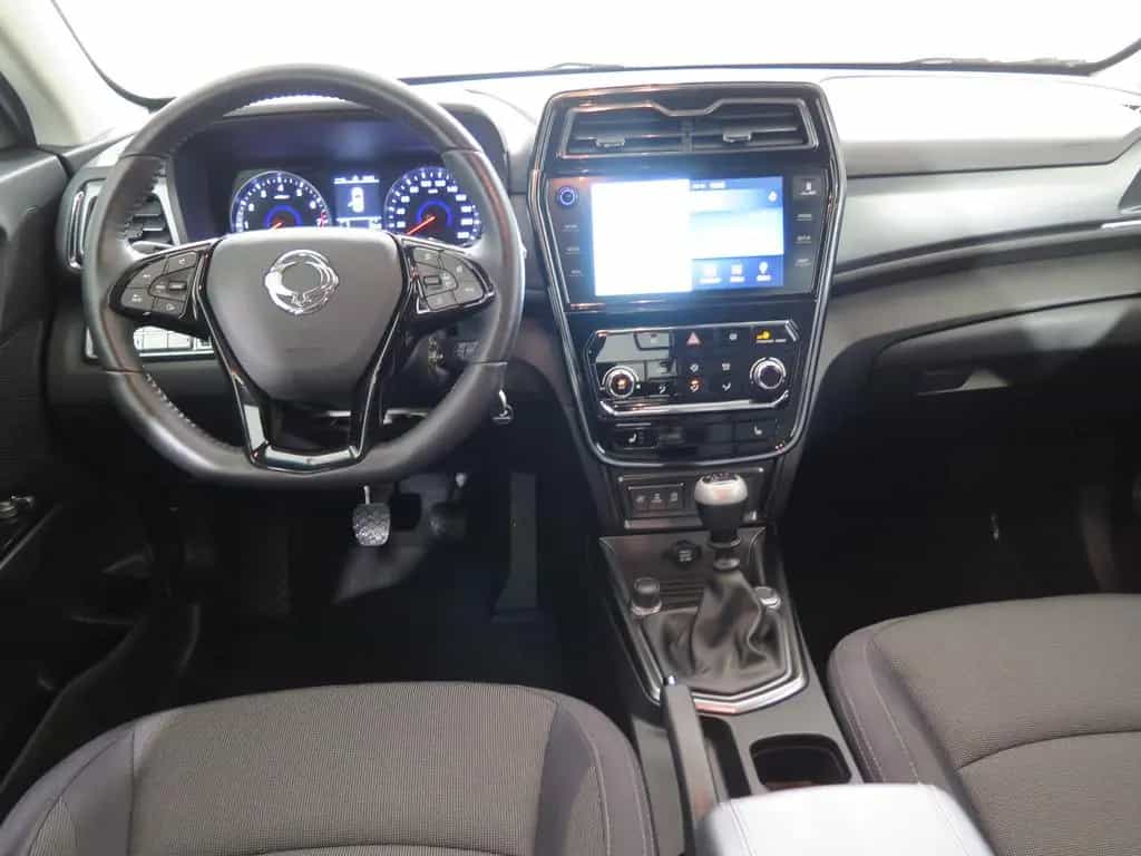 Ssangyong Tivoli 1.5 T-GDi Quartz 4WD, Klima, Sitzheizung 02/2023-photo-6