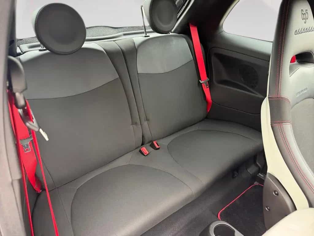 Abarth 695 Esseesse Collector Edition 12/2022-photo-17