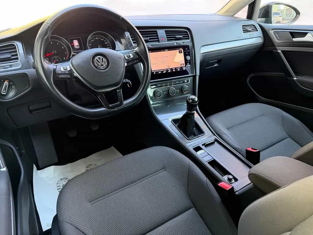 Volkswagen Golf VII Comfortline BlueMotion 08/2019-photo-11