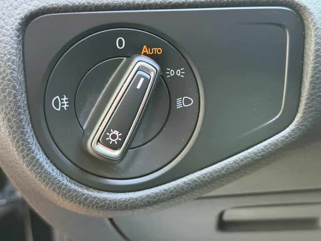 Volkswagen Golf VII Comfortline BlueMotion 08/2019-photo-15