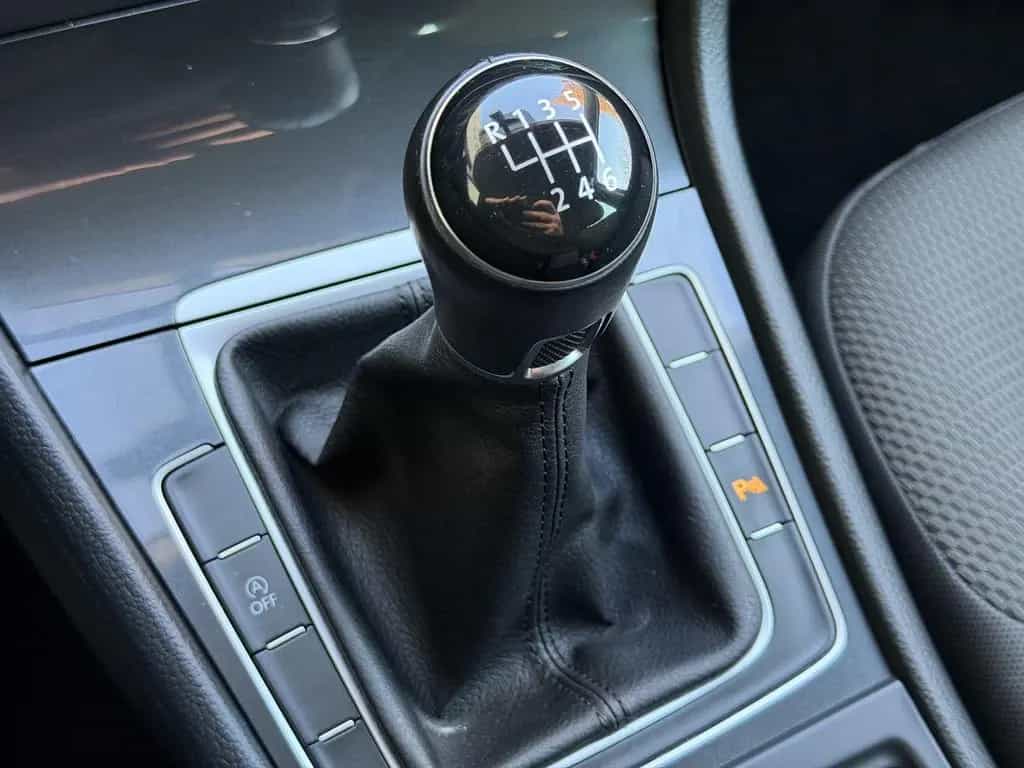 Volkswagen Golf VII Comfortline BlueMotion 08/2019-photo-32