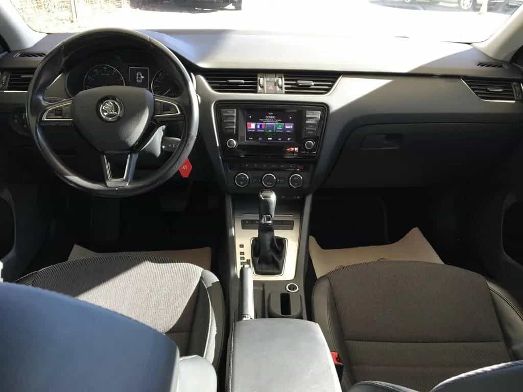 Skoda Octavia 1.2 TSI Lim-Fließheck/Autom/Navi/AHK/DAB 05/2014-photo-11