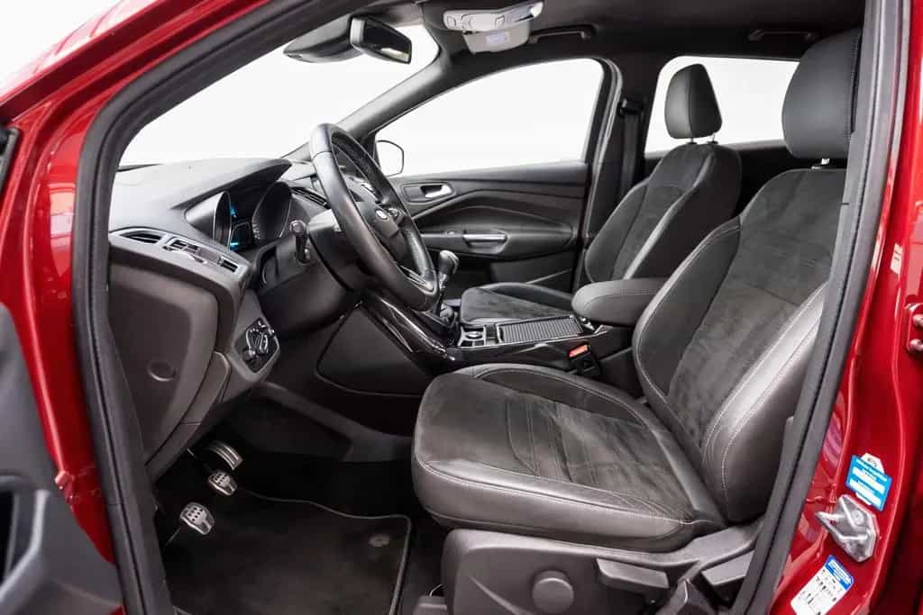 Ford Kuga ST-Line BI-XENON, NAVI, SITZHEIZUNG, 2x PDC 02/2017-photo-16