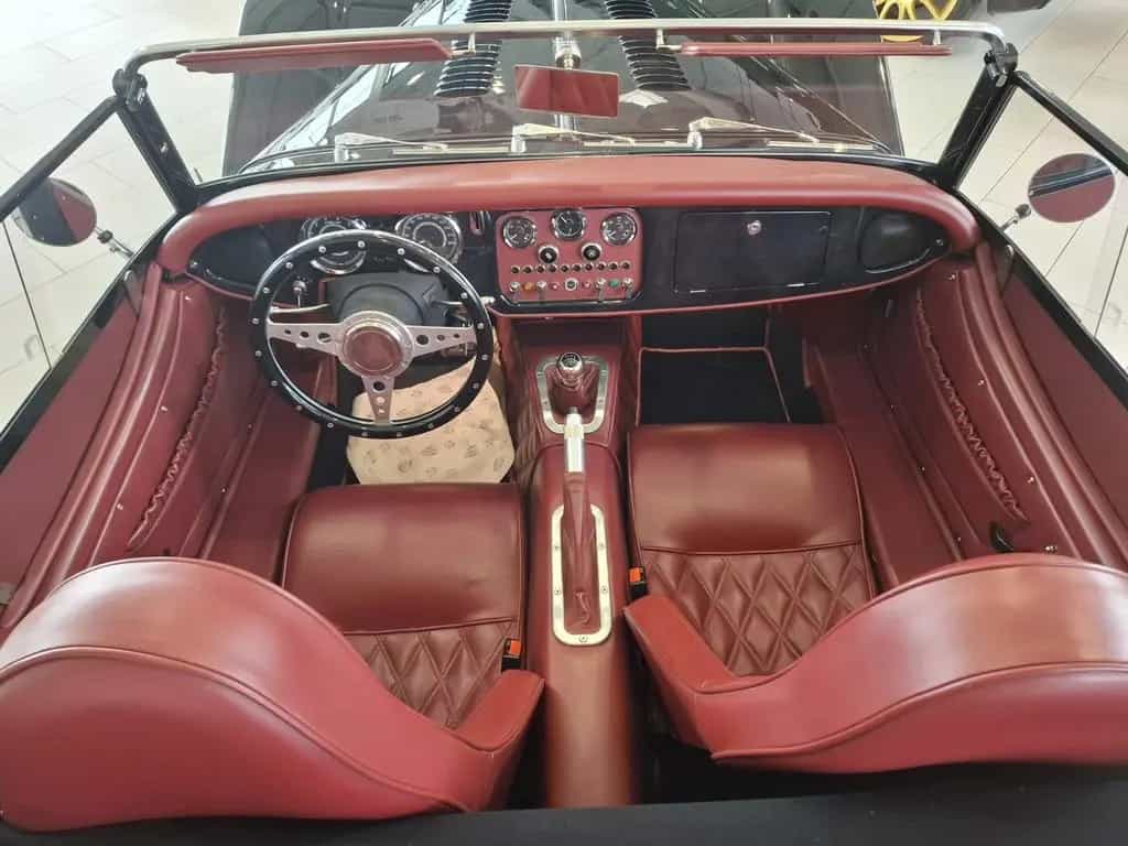 Morgan Plus 8 SPORT BLACK 4.8 V8 BMW 367HP, 1 HAND 09/2017-photo-5