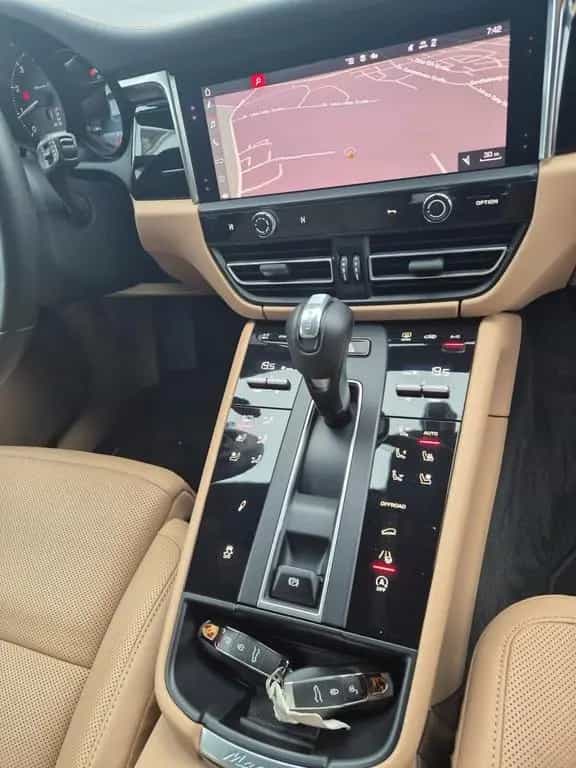 Other Other Porsche Macan 2.0 T 09/2022-photo-11