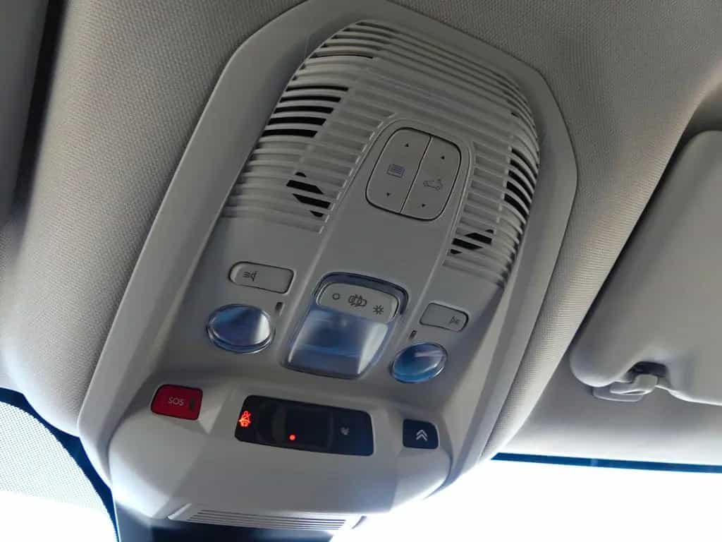 Citroën C5 Aircross PureTech 130 S&S EAT8 Shine Pack 02/2023-photo-18