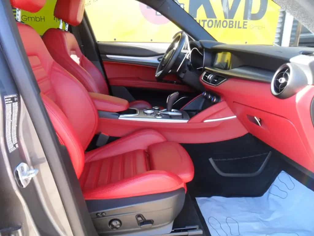 Alfa Romeo Stelvio Veloce Q4 1 HD. 02/2022-photo-13