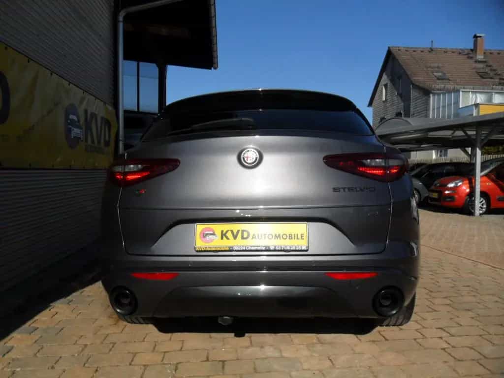 Alfa Romeo Stelvio Veloce Q4 1 HD. 02/2022-photo-4