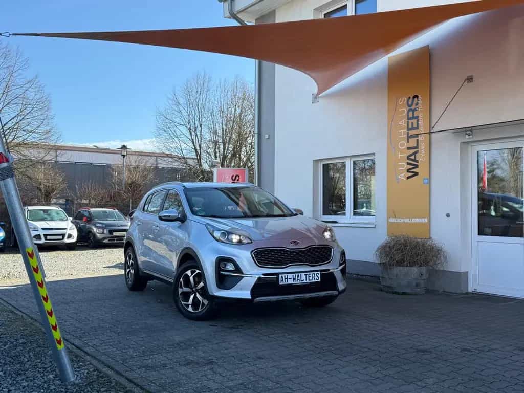 Kia Sportage Vision 4WD=Automatik-Navi-Kamera-SHZ= 05/2021-photo-1