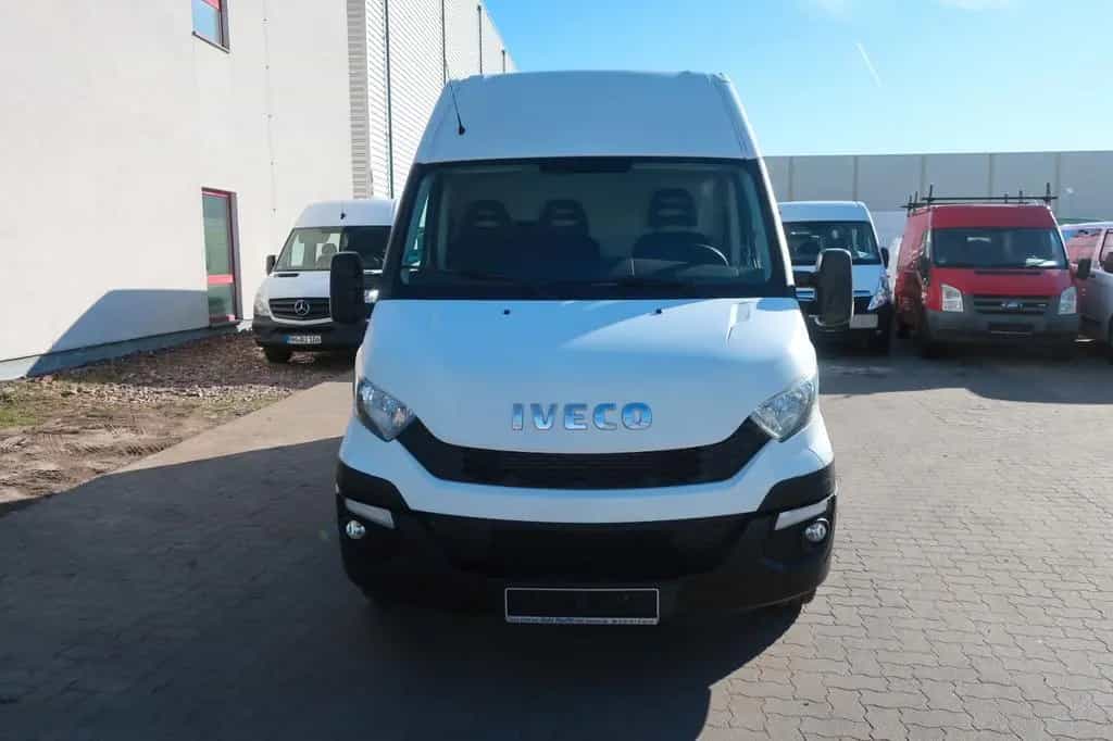 Iveco Daily Kasten 35 S 11 V Radstand 3520 L Nr. 103 12/2014-photo-5