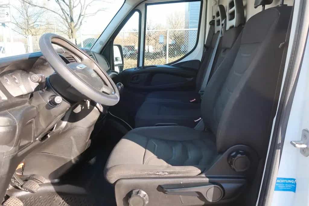 Iveco Daily Kasten 35 S 11 V Radstand 3520 L Nr. 103 12/2014-photo-6