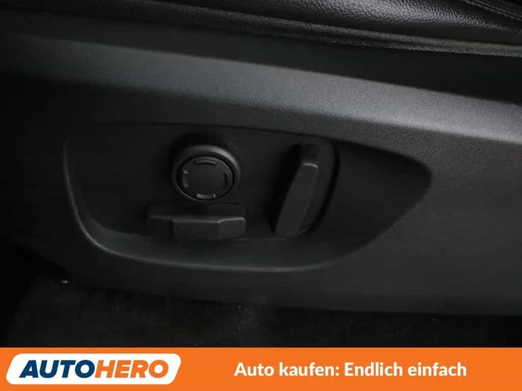 Land Rover 2.0 Td4 SE AWD Aut.*NAV*XENON*TEMP*CAM*PDC*SHZ* 10/2017-photo-27