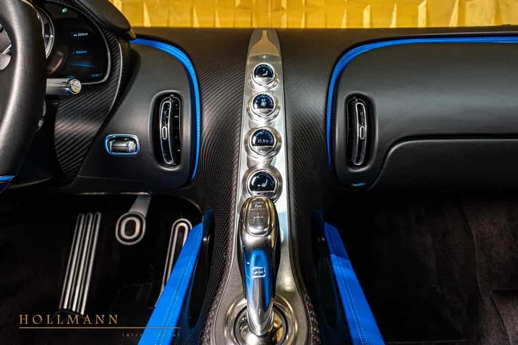 Bugatti Chiron + W16 + 1500 PS + FULL CARBON FIBRE + 05/2018-photo-26