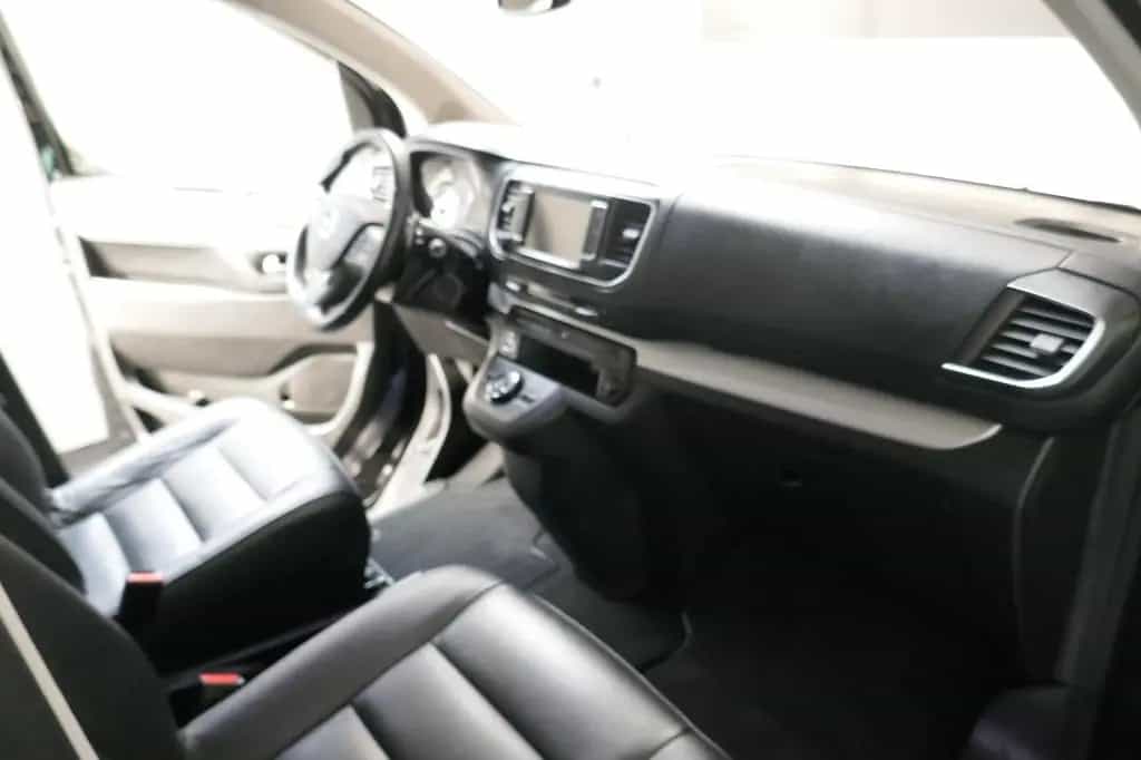 Opel Zafira Life Tourer M *LEDER*NAV*AHK*7Sitzer* 03/2020-photo-20