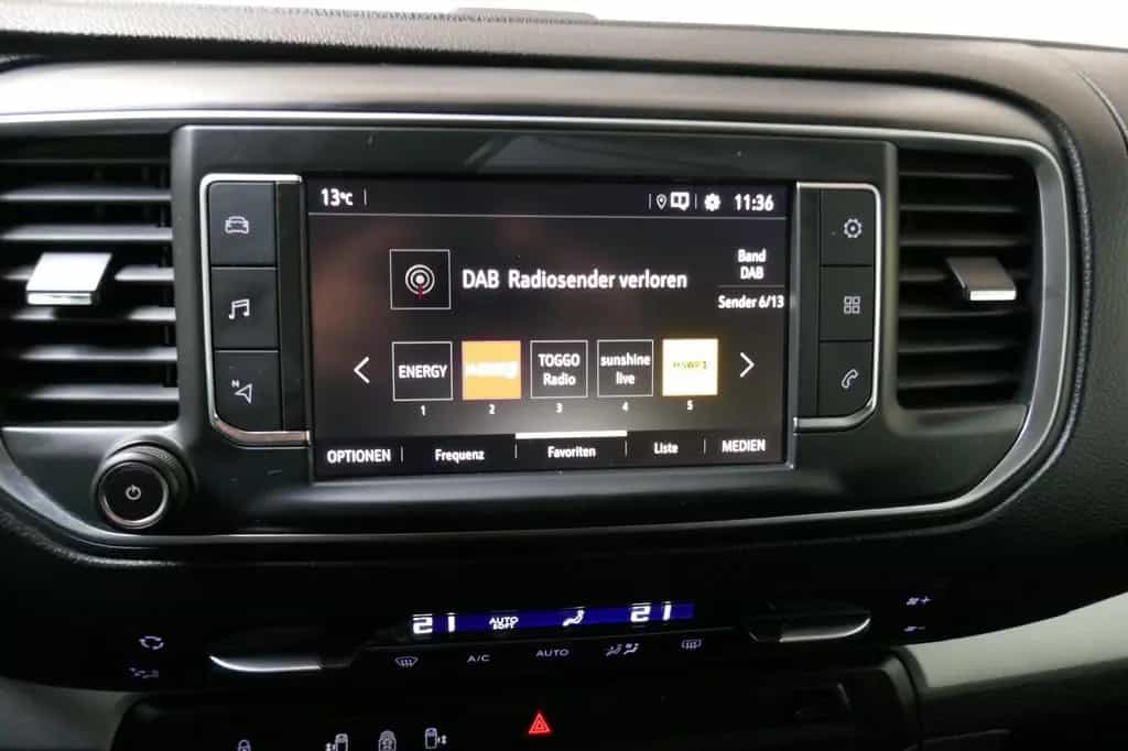 Opel Zafira Life Tourer M *LEDER*NAV*AHK*7Sitzer* 03/2020-photo-29