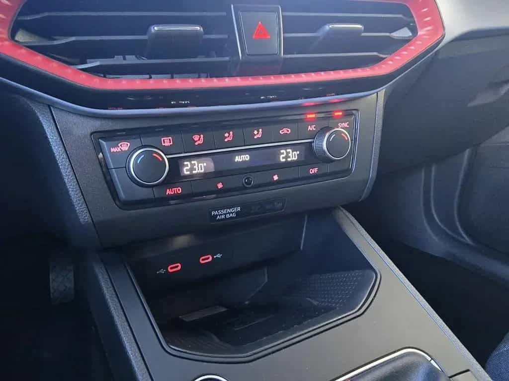 Seat Ibiza FR*NAVIAGTION*LED*PDC-KAMERA* 03/2025-photo-10