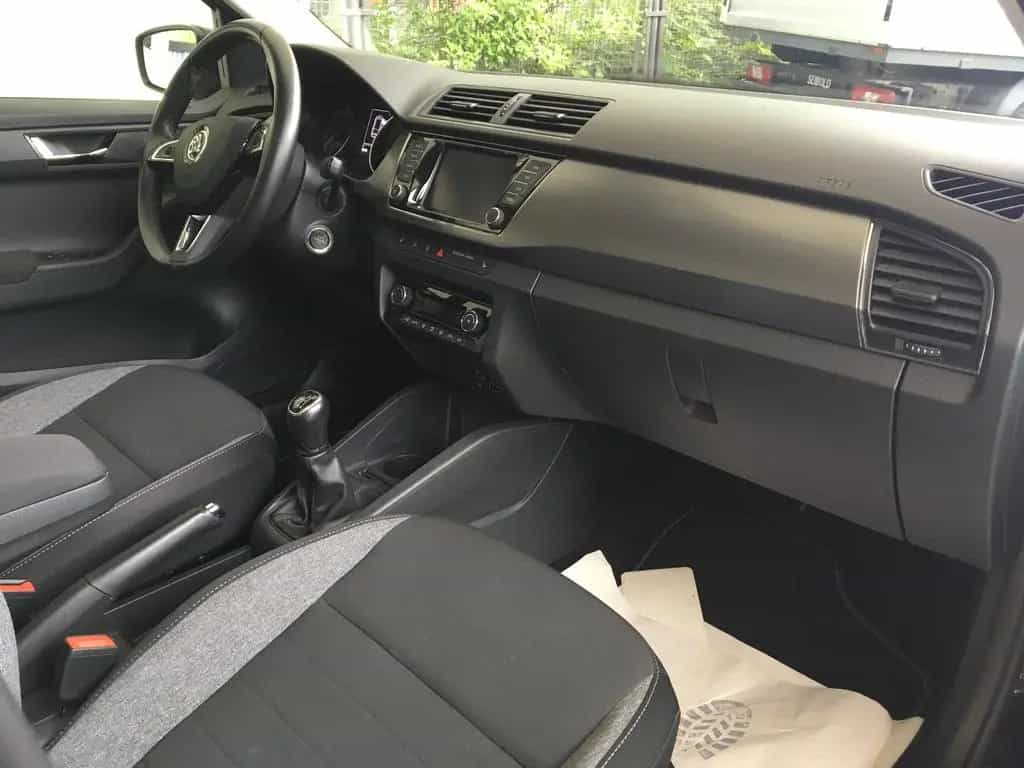 Skoda Fabia 1.0TSICombi Drive 125Best Of/ACC/Apple-CAR 07/2020-photo-10