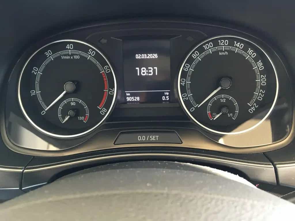 Skoda Fabia 1.0TSICombi Drive 125Best Of/ACC/Apple-CAR 07/2020-photo-12