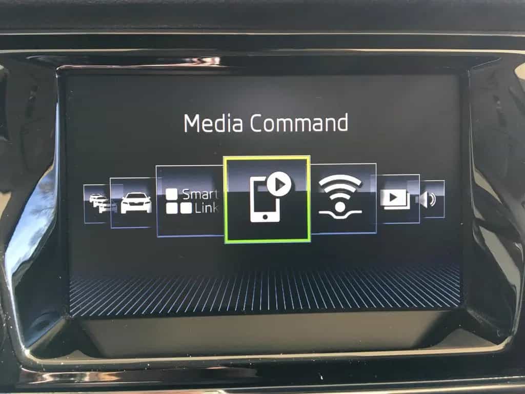 Skoda Fabia 1.0TSICombi Drive 125Best Of/ACC/Apple-CAR 07/2020-photo-18
