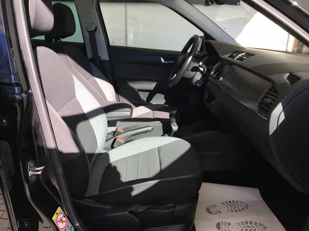 Skoda Fabia 1.0TSICombi Drive 125Best Of/ACC/Apple-CAR 07/2020-photo-27